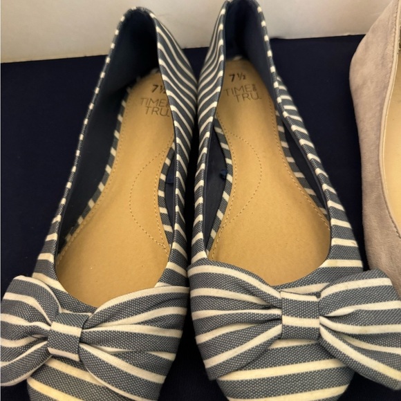 Two Pairs of Ladies Flats by Cato and Time and Tru Size 7.5 - Picture 2 of 13